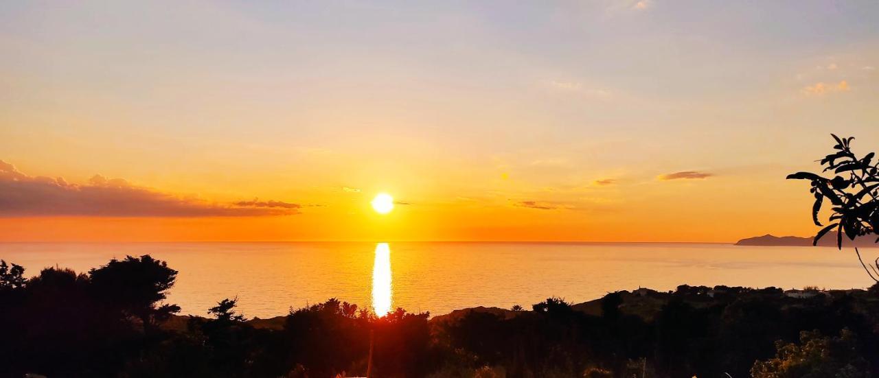 Apartmán La Dolce Vista Magomadas Exteriér fotografie
